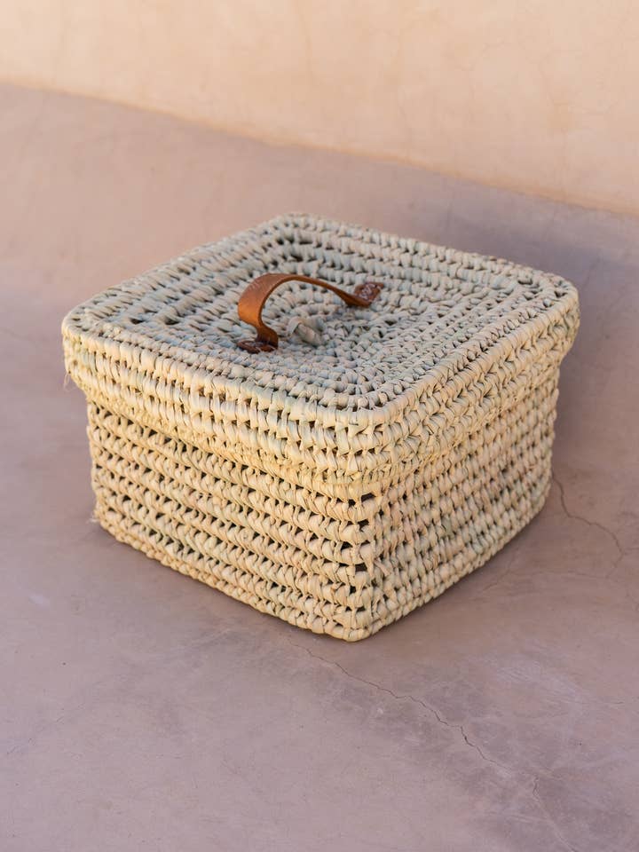 Natural Baskets for wholesale by NOMAD BY LIV