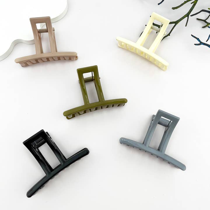 Geometric Straight-Line Hair Claw Clip for wholesale by mildstyles