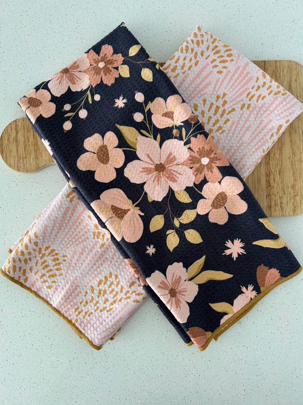 Bloom Towels - Wholesale Tea Towel - B133 Chrysanthemum9