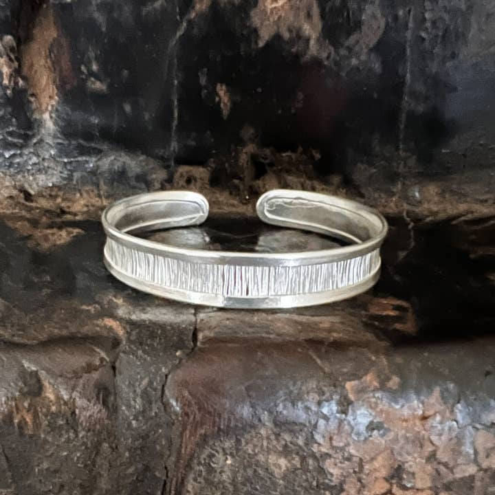 B5 - Ribbon mini-cuff bracelet for wholesale by Anantara