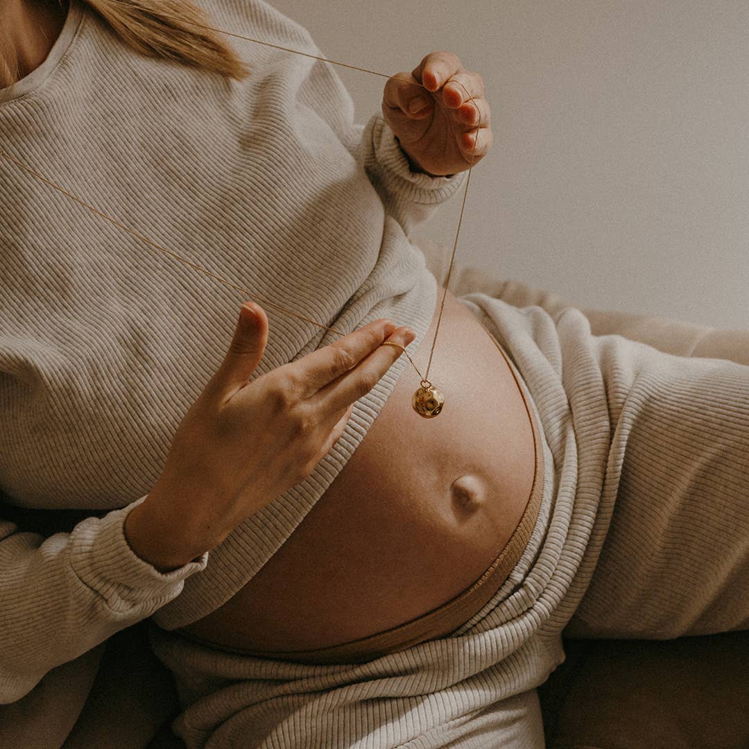 Ilado – wholesale Smycken - Mamma – MOON graviditetskula på kedja3