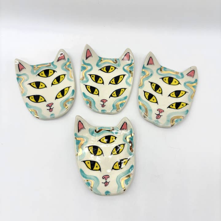 Erika Rier - Wholesale Jewelry Dish - Little Five Eyed Cat Dishes with 22k Gold Luster0