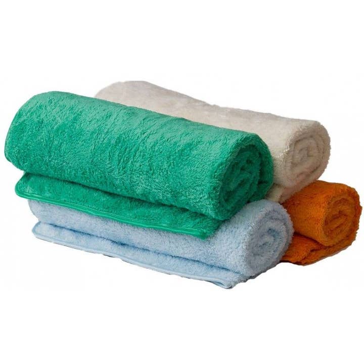 Irisana Green Microfiber Towel for wholesale by IRISANA