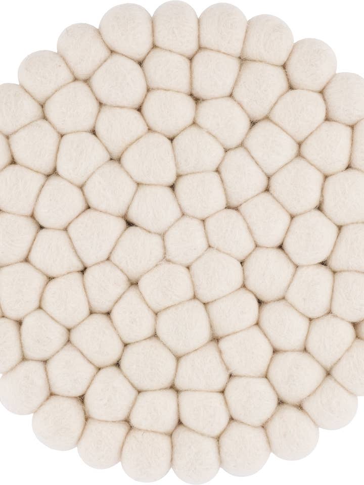Linéa round trivet 100% wool for wholesale by myfelt