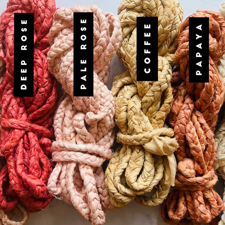 Flätat sidenrep | Växtfärgat | Återbrukade sidensarisar för wholesale av Nettle & Silk