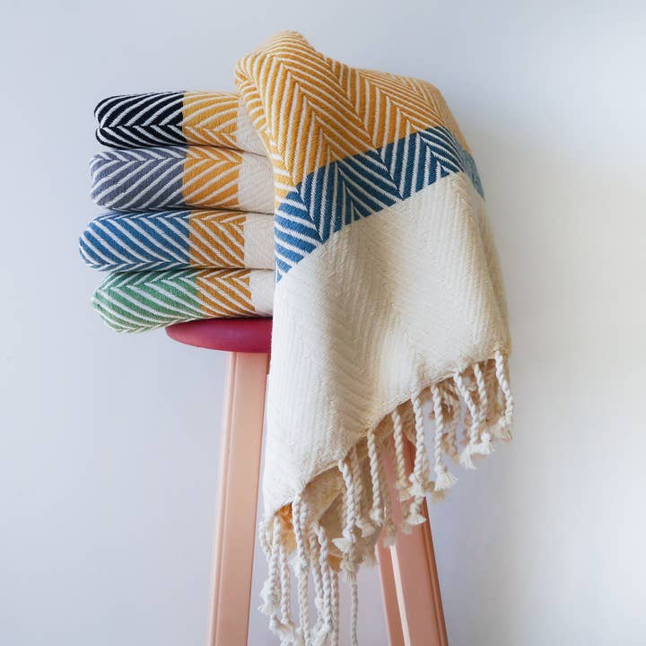 Handwoven Soft Cotton Throws for wholesale by Living Roots