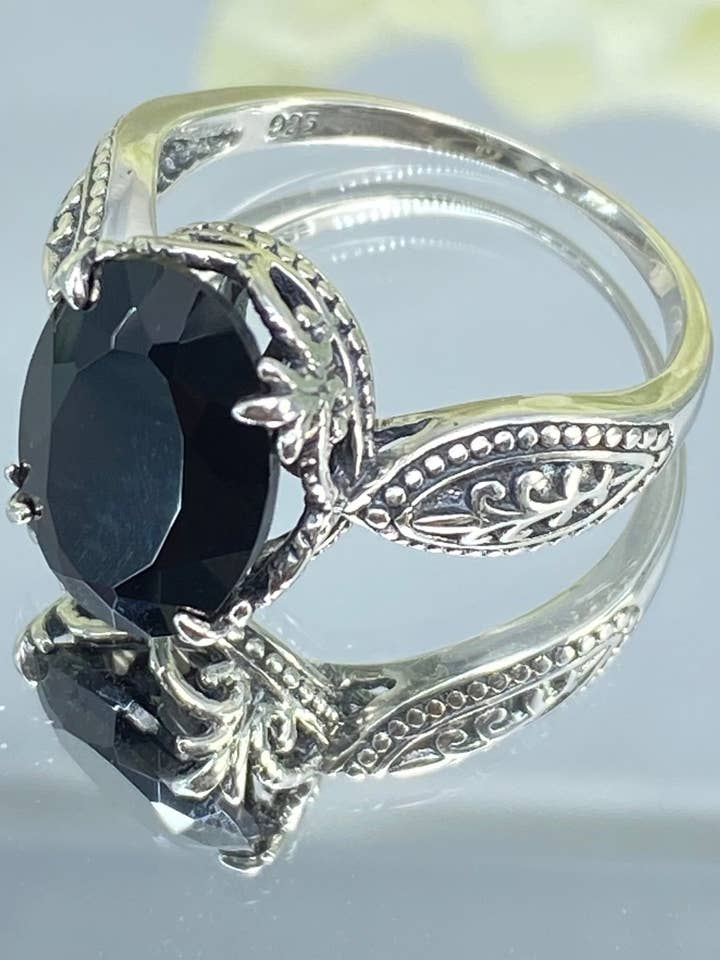 Anillo de Ónix Negro, Talla 7.5, Gema CZ, Joyería Gótica de Dragón #D133 - Listo para Enviar para venta al por mayor de Silver Embrace Jewelry
