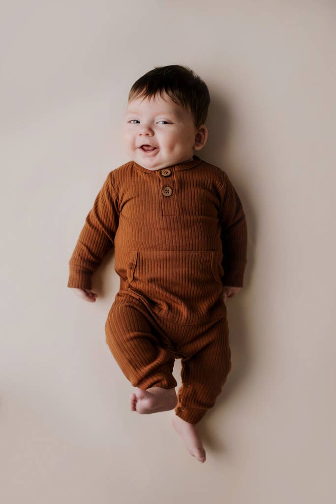 Three Little Tots - Wholesale Rompertje - Baby - Baby ribgebreide romper met zakken17