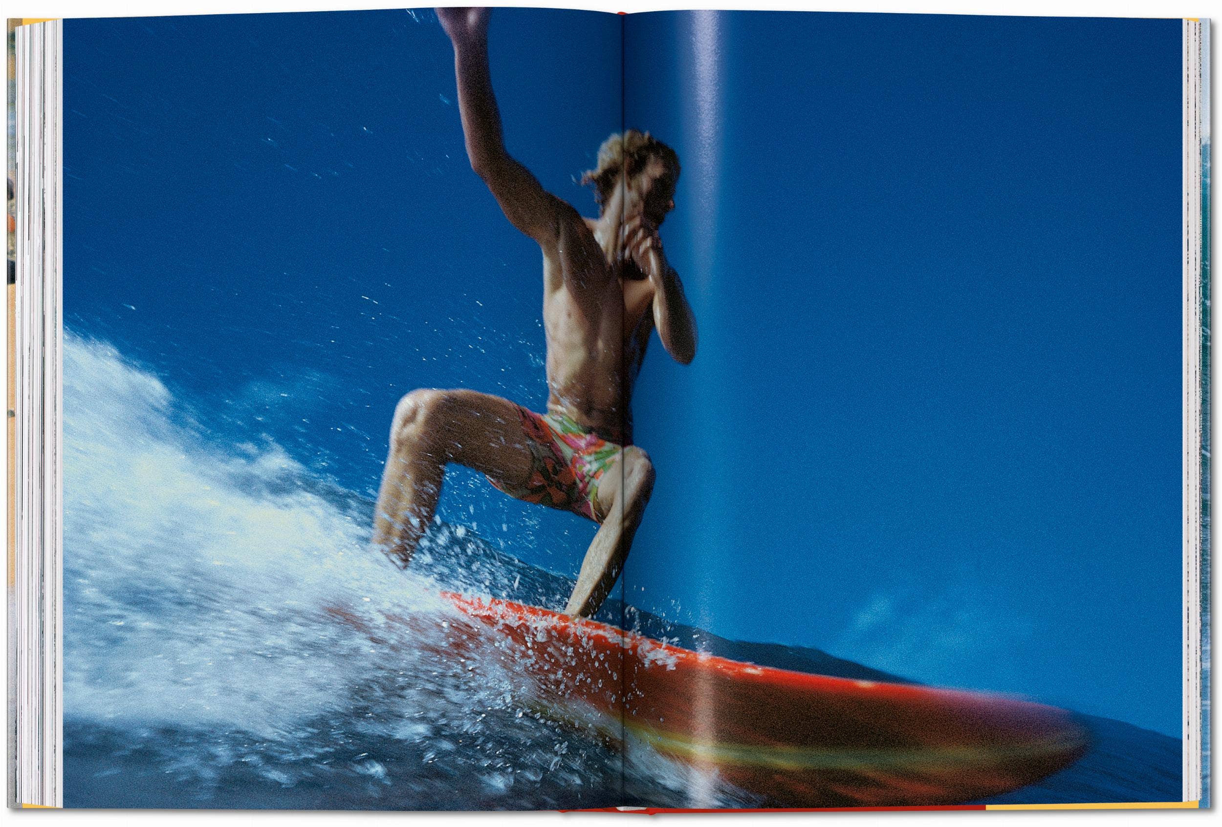 TASCHEN Europe - Wholesale Display Book - LeRoy Grannis. Surf Photography of the 1960s and 1970s (German, French, English)9