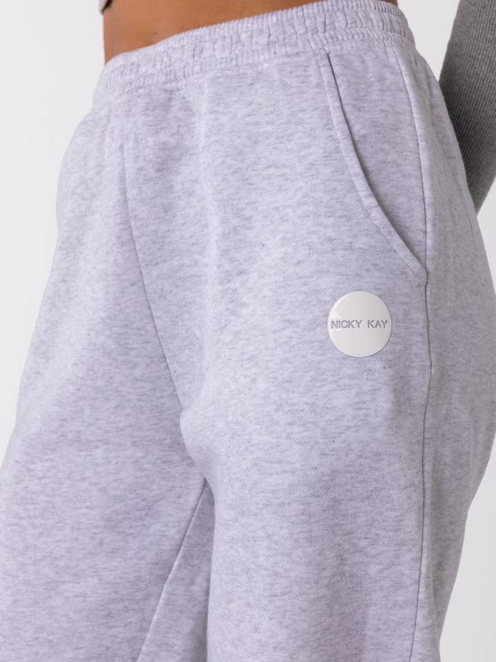 Nicky Kay – wholesale Athletic sweatpants/jogging bottoms – Women's – Organic Cotton High Rise Sweatpants4