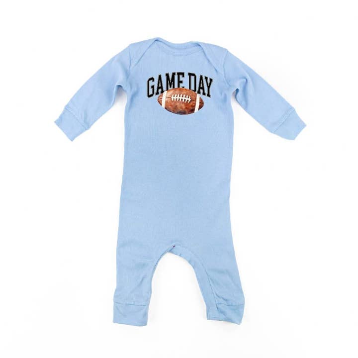 Akvarell Fotboll Speldag - Bebis Sovplagg för wholesale av Little Mama Shirt Shop