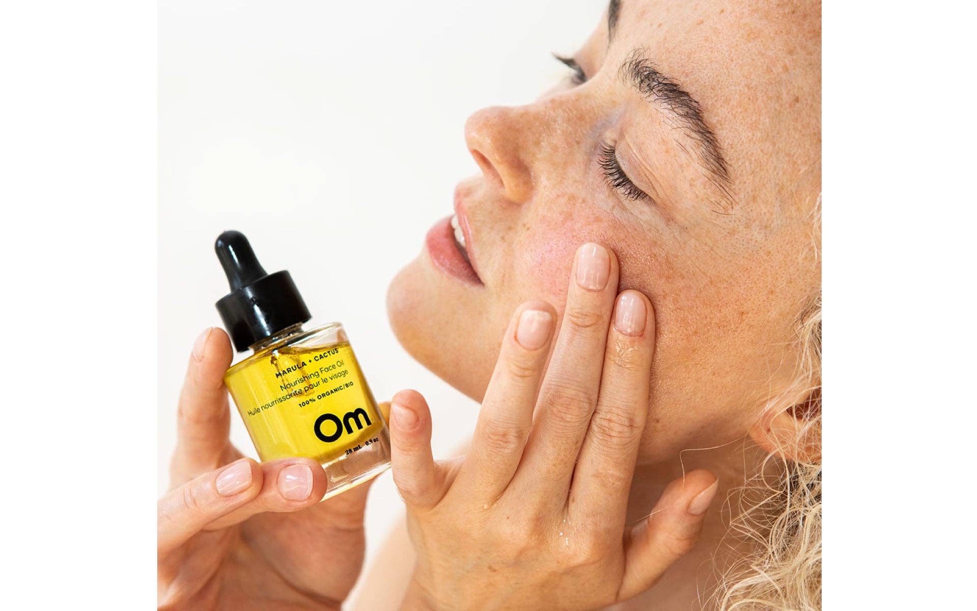 Om Organics Skincare - Wholesale Facial Oil - Mini Marula + Cactus Nourishing Face Oil3
