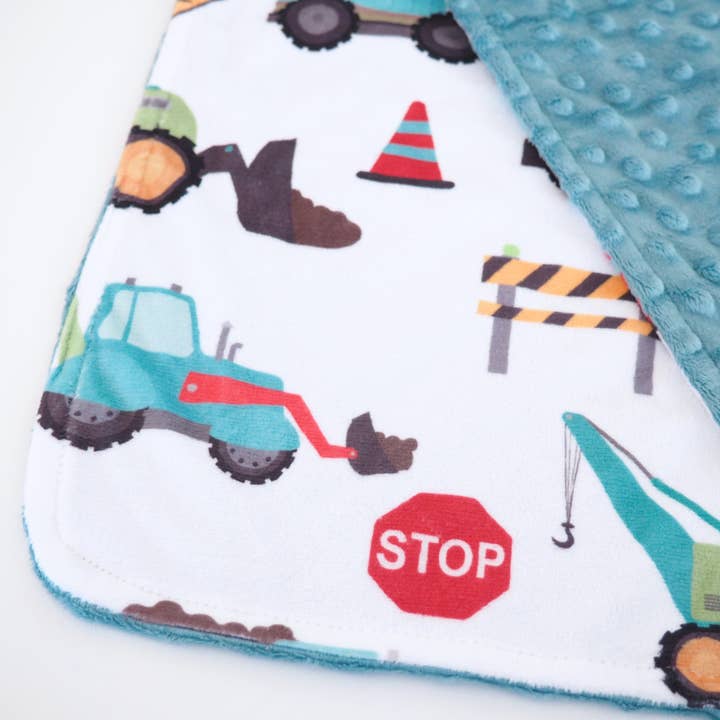 Honey Lemonade- Minky Baby Blankets and Gifts - Vente Couverture de lit – enfant et bébé - Mini Minky - Camions de construction2