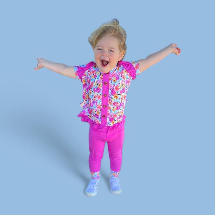 Korrie Floral Bambus Kurzarm-Peplum + Leggings-Set für den Großhandel von Laree + Co.