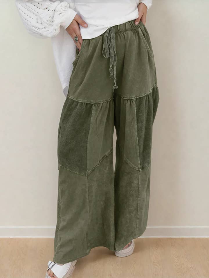 Pantalon large à cordon patchwork en lavage minéral noisette vert pour la vente par Indie & Co. | Women's Apparel