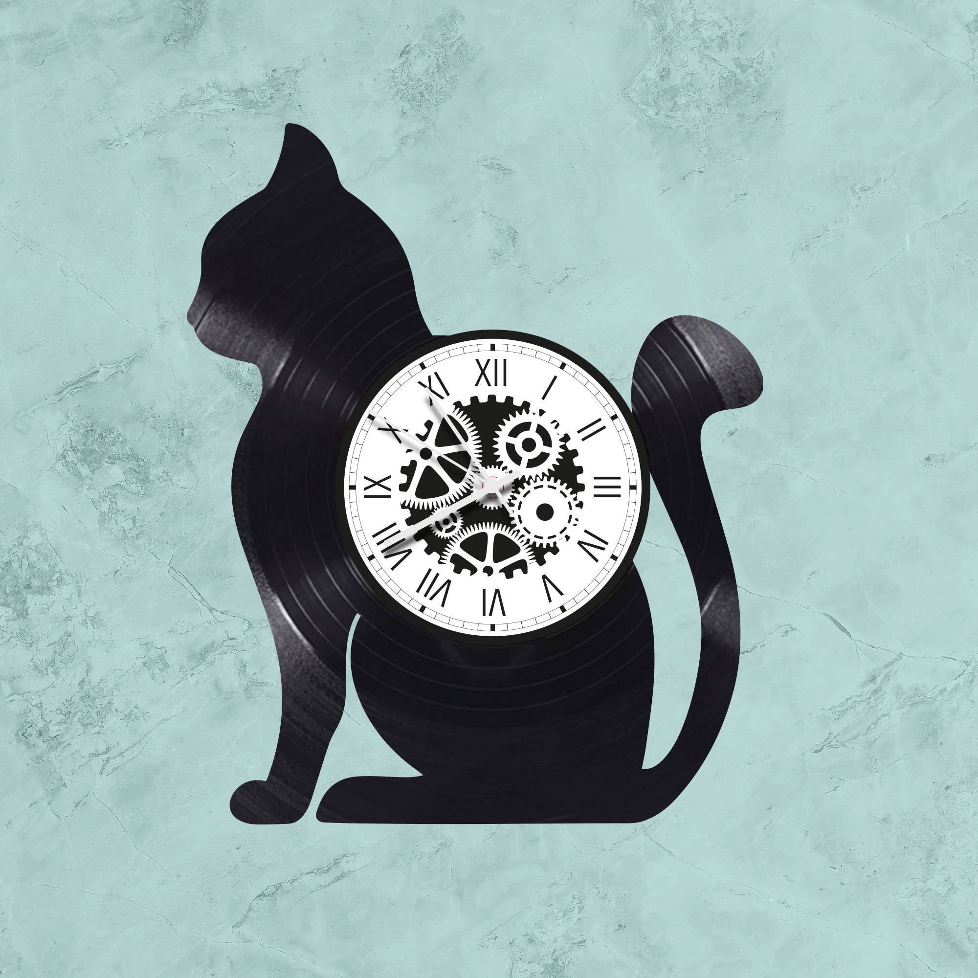 L'atelier d'Ombeline - Wholesale Wall Clock - Cat alone themed 33-turn vinyl record clock