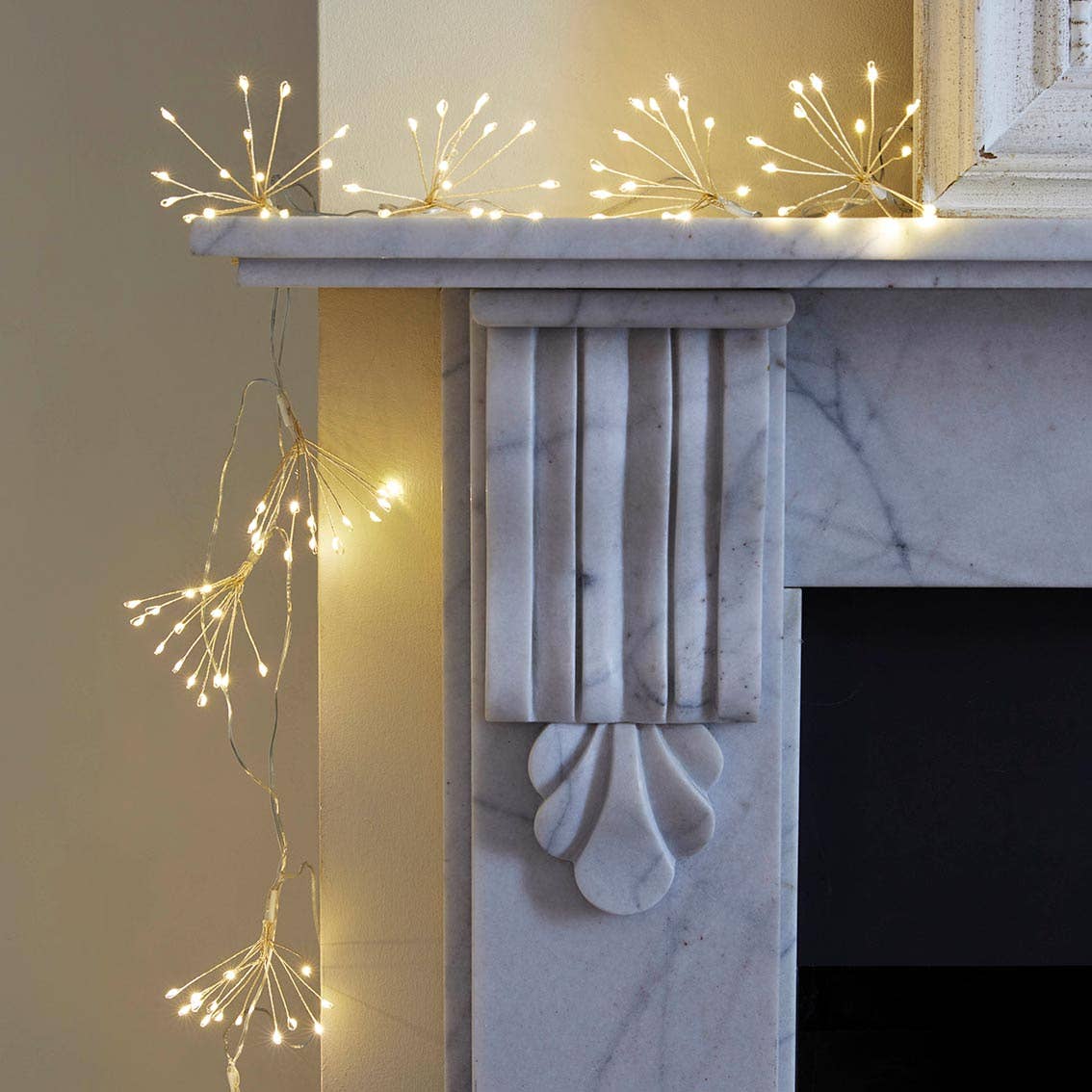 Talking Tables UK – wholesale String lights – Allium Starburst LED String Lights - 2.1m1