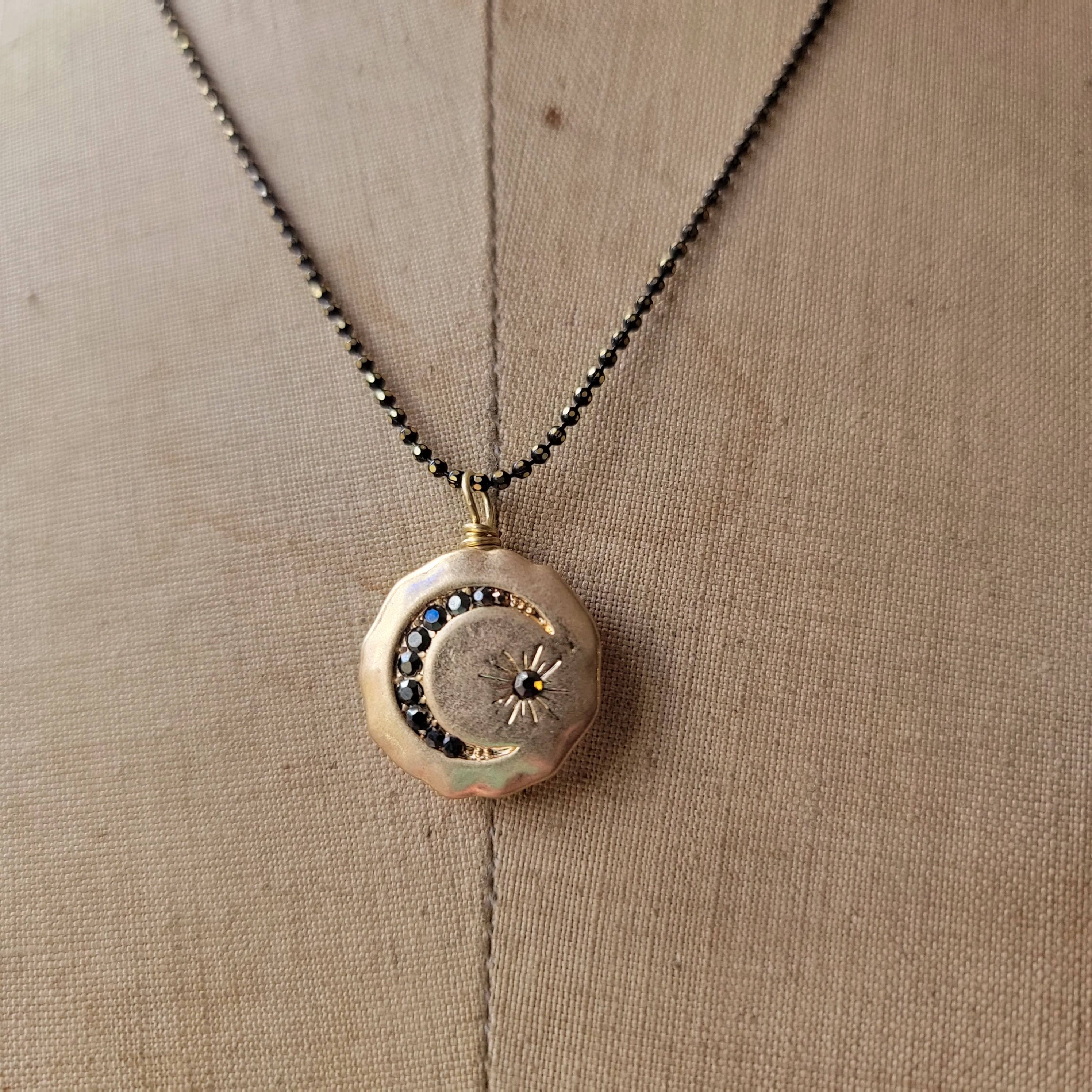 Verdilune - Wholesale Pendant/Charm Necklace - Discontinued - Search "Victorian Locket" for new Design6