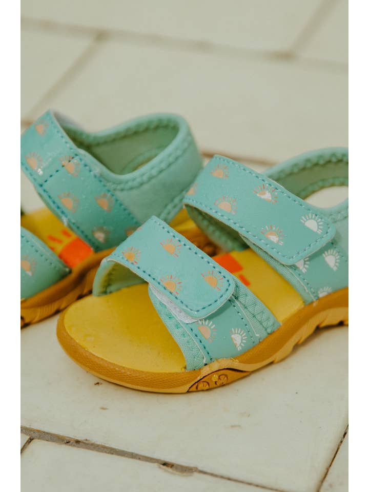 Grass & Air - Wholesale Sandals – Kids - Grass & Air Kids Pistachio Colour-Changing Sandals9