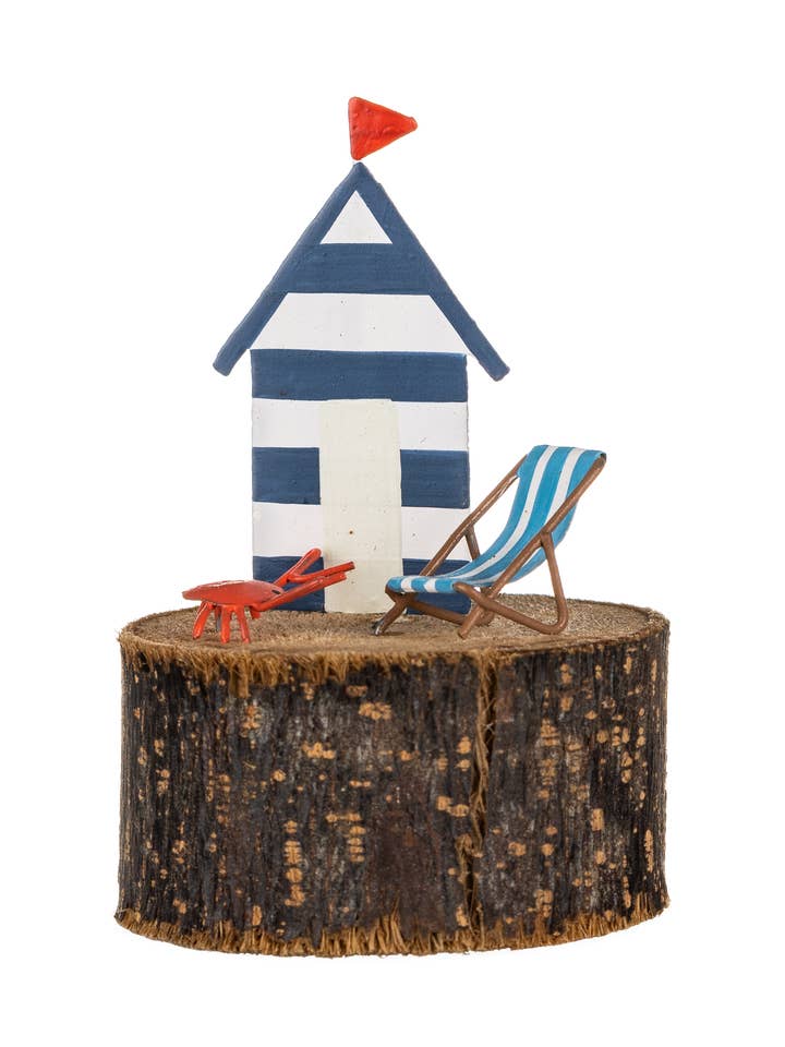 Deck Chair Scene for wholesale by Shoeless Joe Ltd