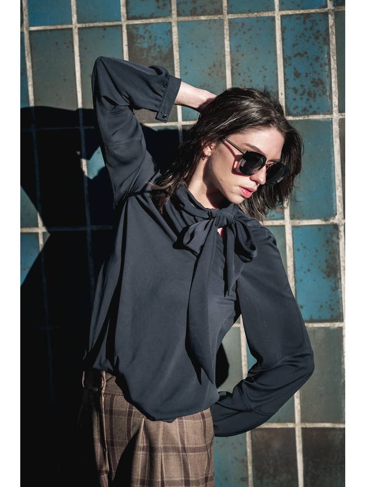 myaghri - Wholesale Blouse - Women's - ABSINTHE tie neck blouse2