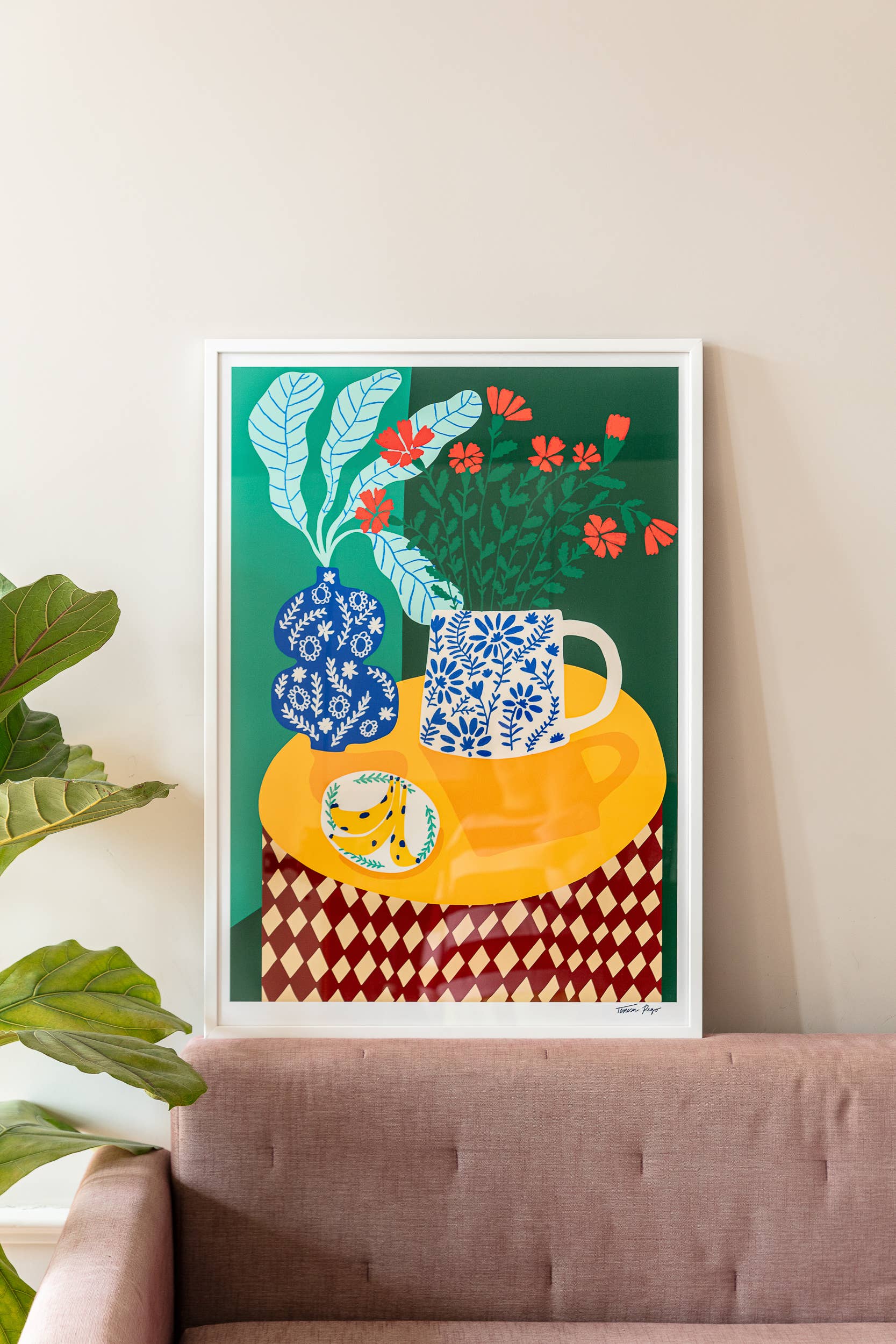 Teresa Rego - Wholesale Art Print - Porcelain and Carnations1