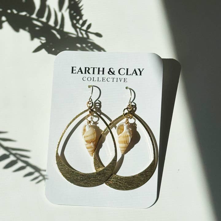 Earth + Clay Collective - Wholesale Dangle Earrings - Shell Shock Ovals2