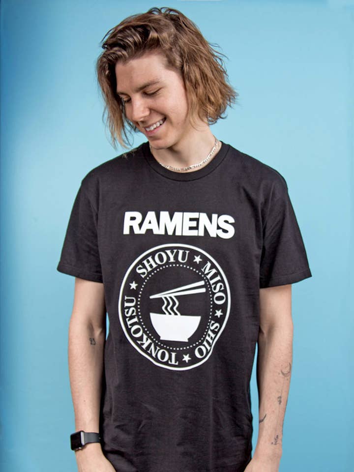 T-shirt Classic Ramens por atacado de Popkiller