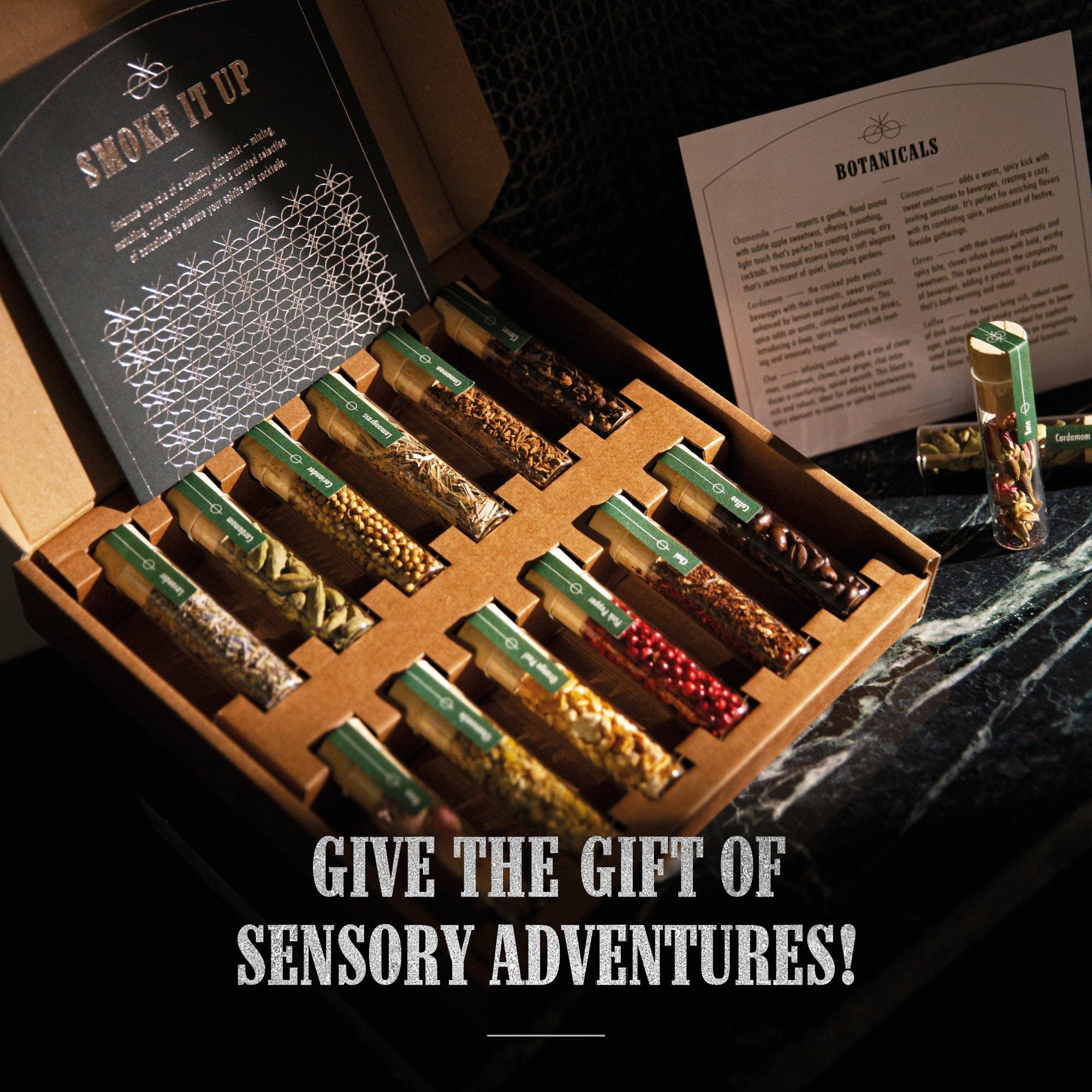 Craftly - Vente Kit de fabrication de boisson - Ensemble botanique Whiskey Smoker — Infusez des arômes audacieux dans le whisky et le bourbon | Le meilleur cadeau pour les amateurs de whisky1