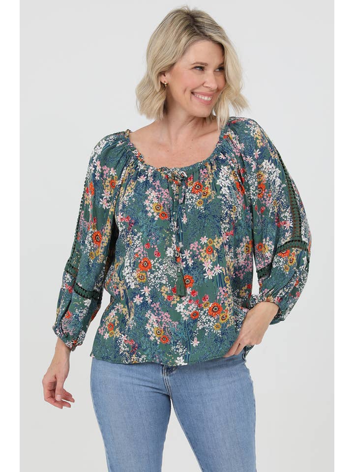Nostalgia - Wholesale Blouse - Women's - E2U91-A625 BLOUSE WITH LACE INSETS ON SLEEVES