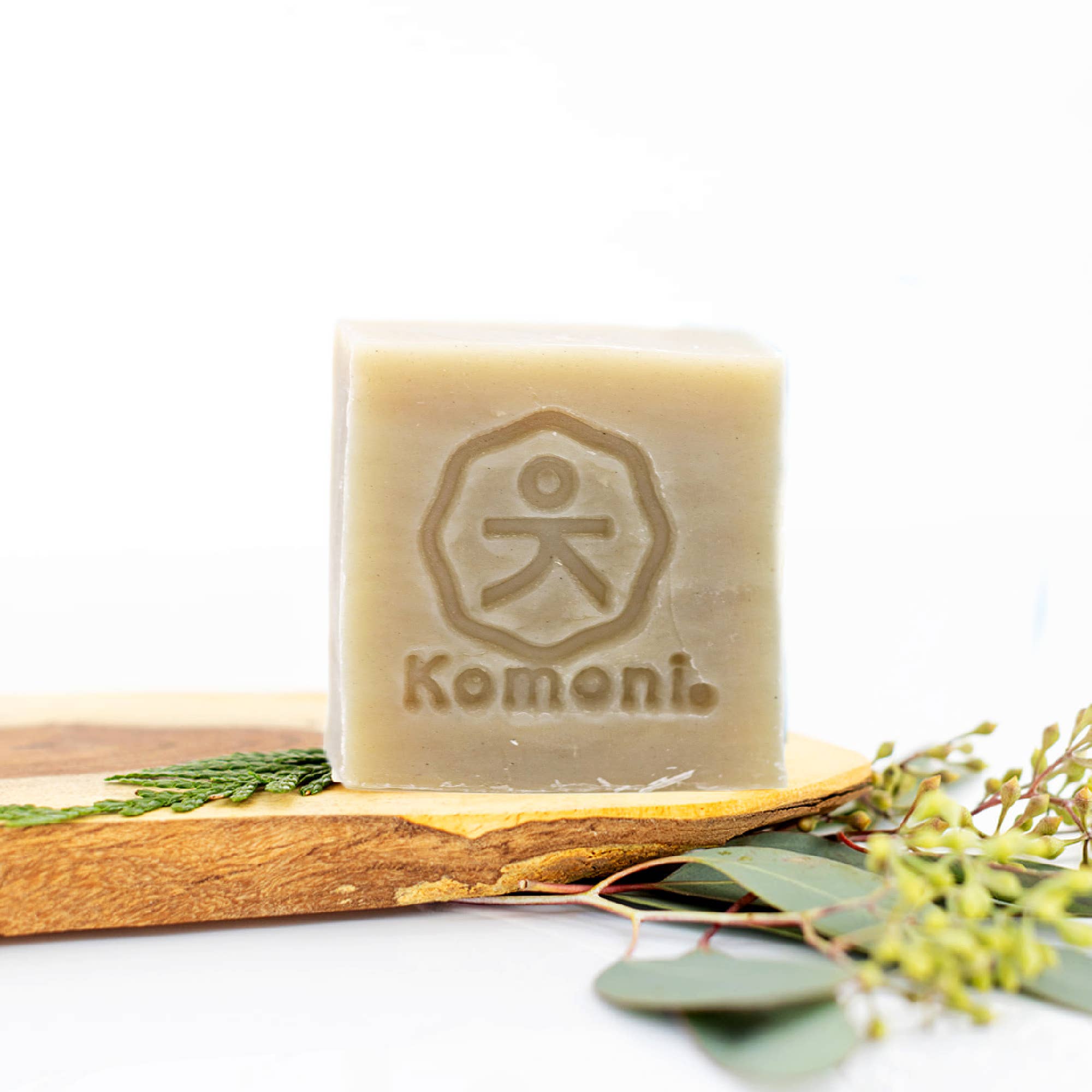 Komoni Natural Wellness + BodyCare - Wholesale Shampoo Puck/Solid Shampoo - ZERO WASTE - HYDRATE Moisturizing Shampoo Bar