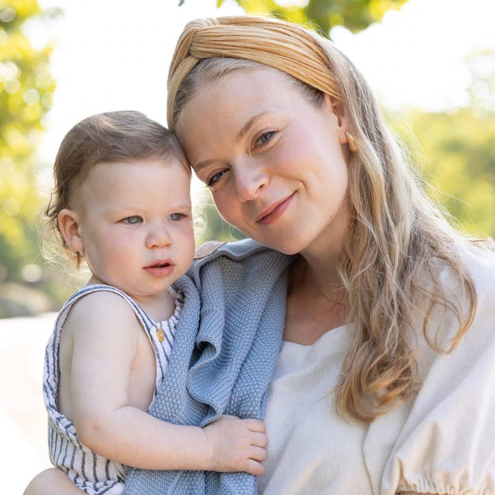 Manta de punto de algodón para bebé Cuddle Cookie AZUL para venta al por mayor de briobebe. inc