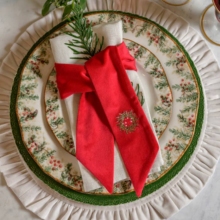 Arte Italica & Crown Linen Designs - Wholesale Dinner & Cloth Napkin - Mini Wreath Napkin Sash - NEW