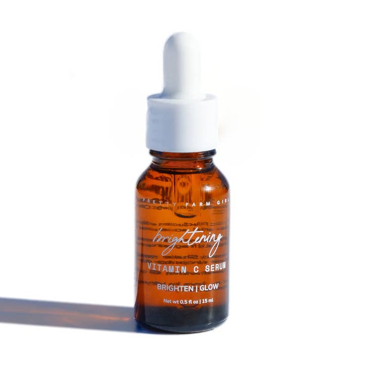 Sérum éclaircissant à la vitamine C pour la vente par Pretty farm girl