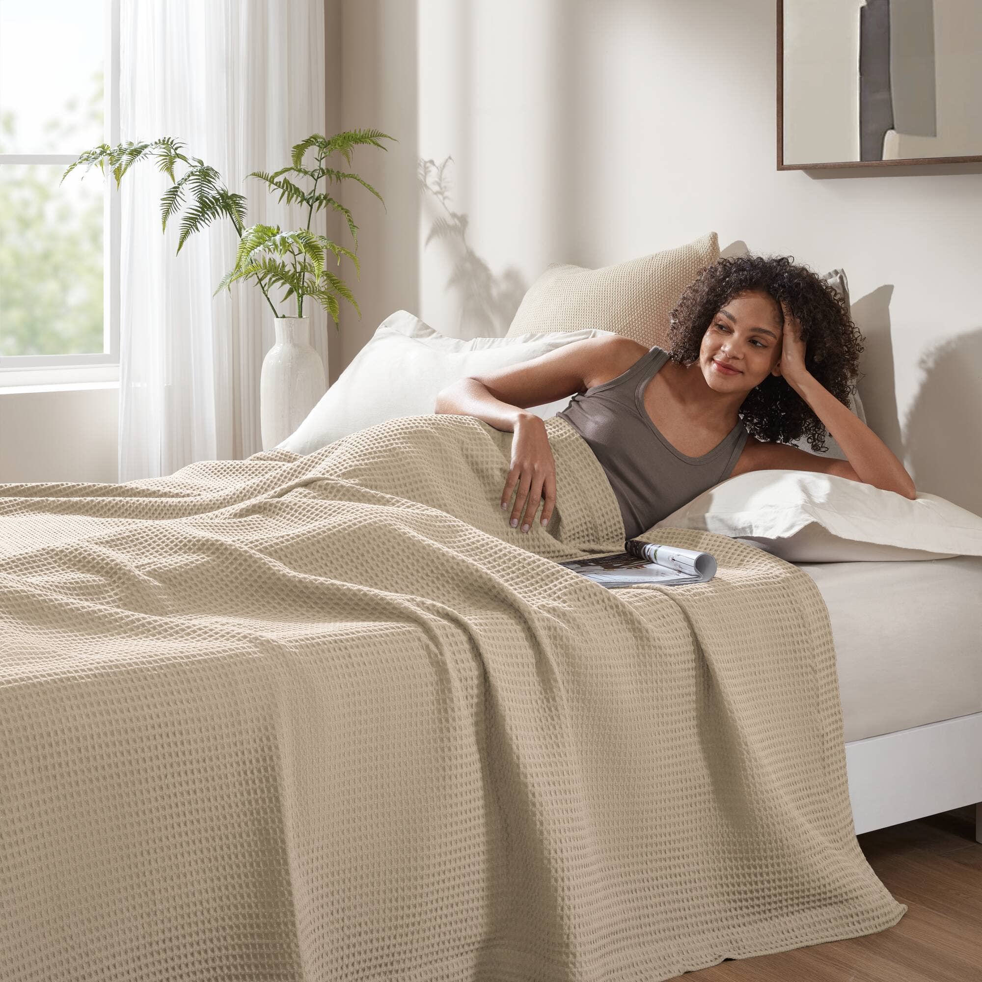Olliix - Wholesale Bedding Blanket - Waffle Weave Cotton Bedding Blanket, Khaki4
