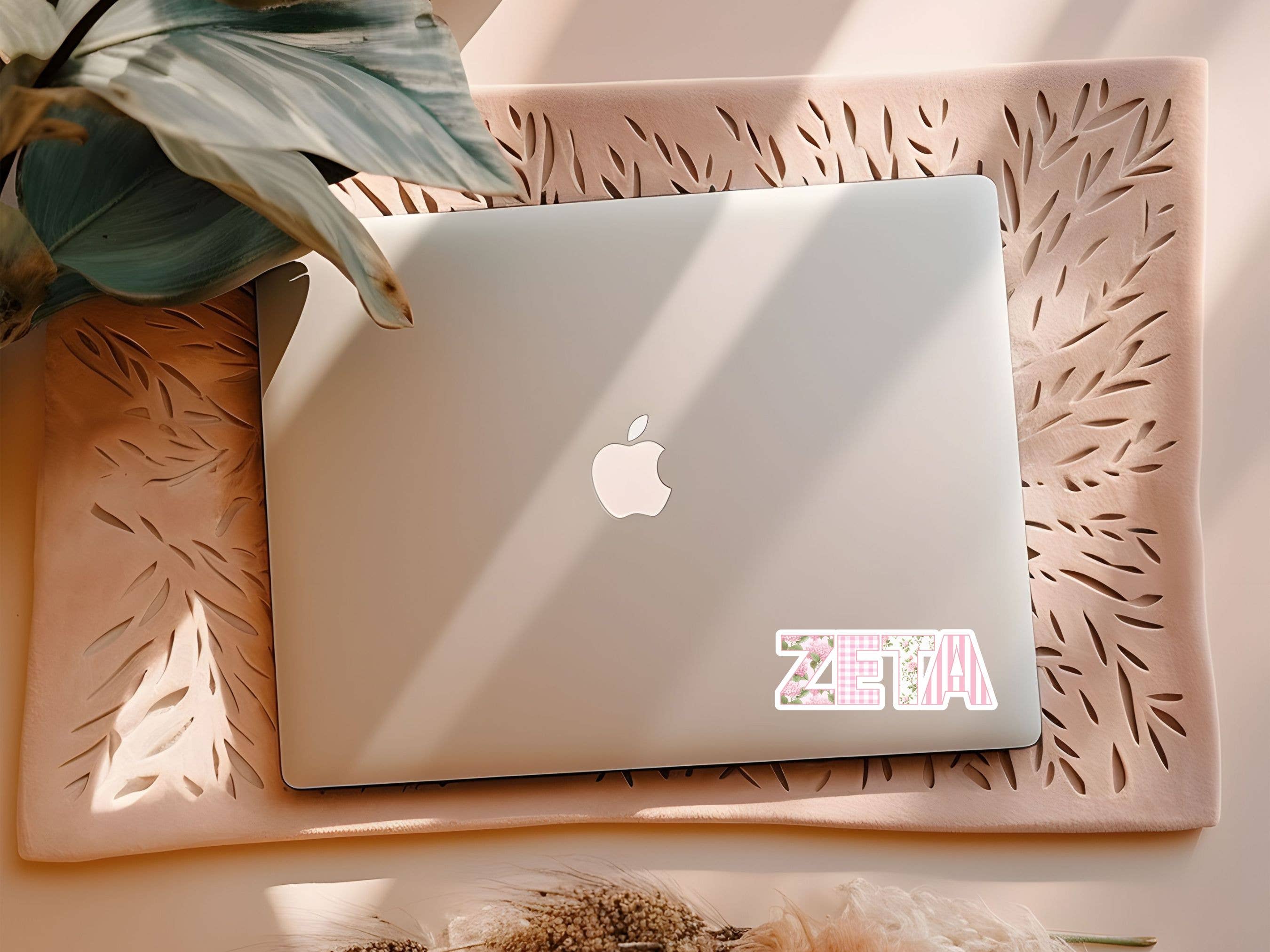 Aspen and Lark - Vente Autocollant - Autocollant Zeta Tau Alpha - Surnom Patchwork Rose1