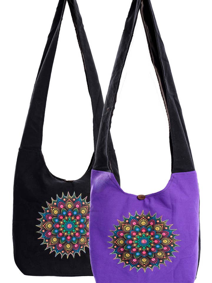 Sac bandoulière mandala arc-en-ciel pour la vente par Wicked Dragon Clothing