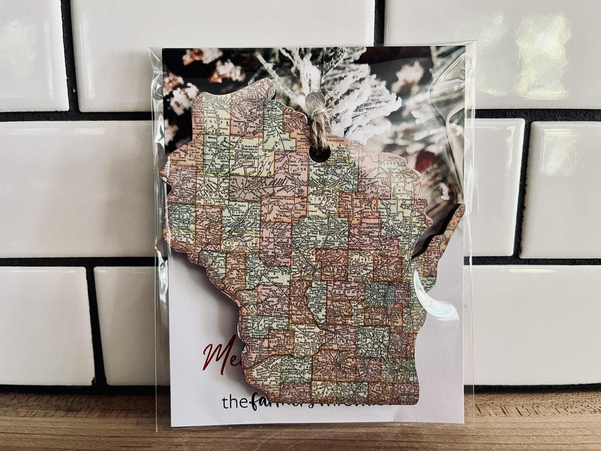 The Farmer's Wife - Wholesale Ornament - Wisconsin Map Ornament – Vintage State Christmas Décor3