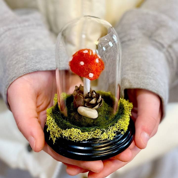 Skovbunden Terrarium Cloche for engroshandel hos MJ and Me