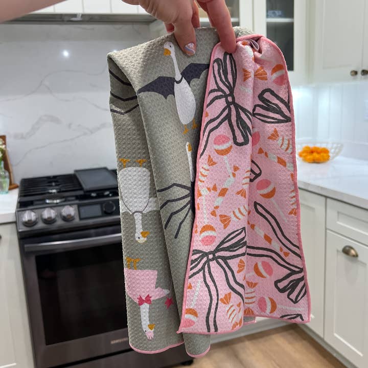 Bloom Towels - Wholesale Tea Towel - B214 Porch Party4