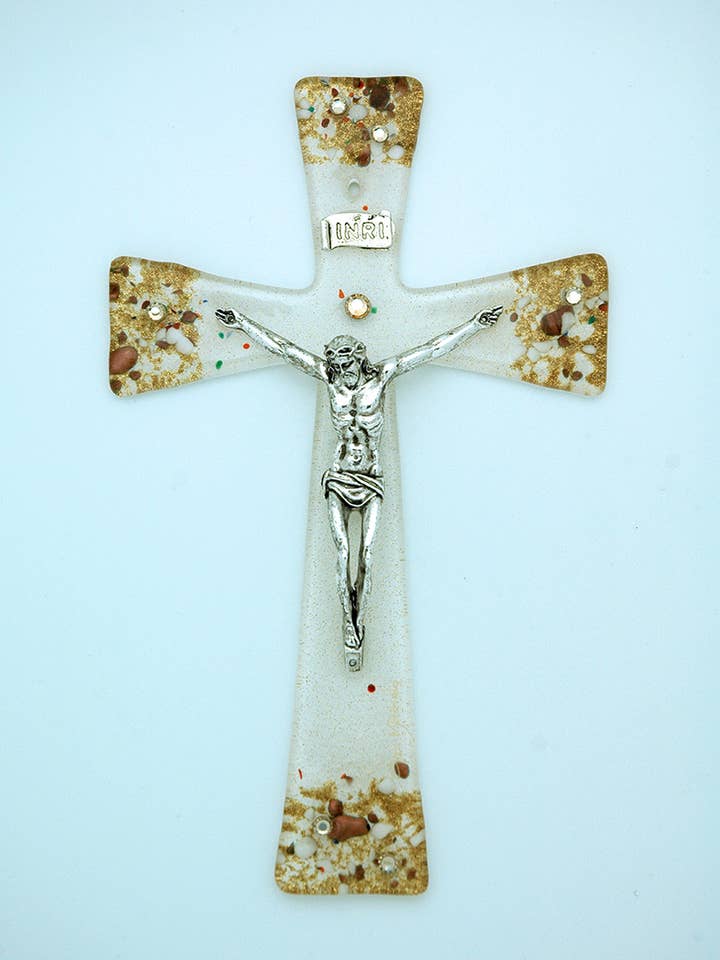 IG2154 - Kruisbeeld van Muranoglas in goud en koper voor wholesale door Contreras Designs