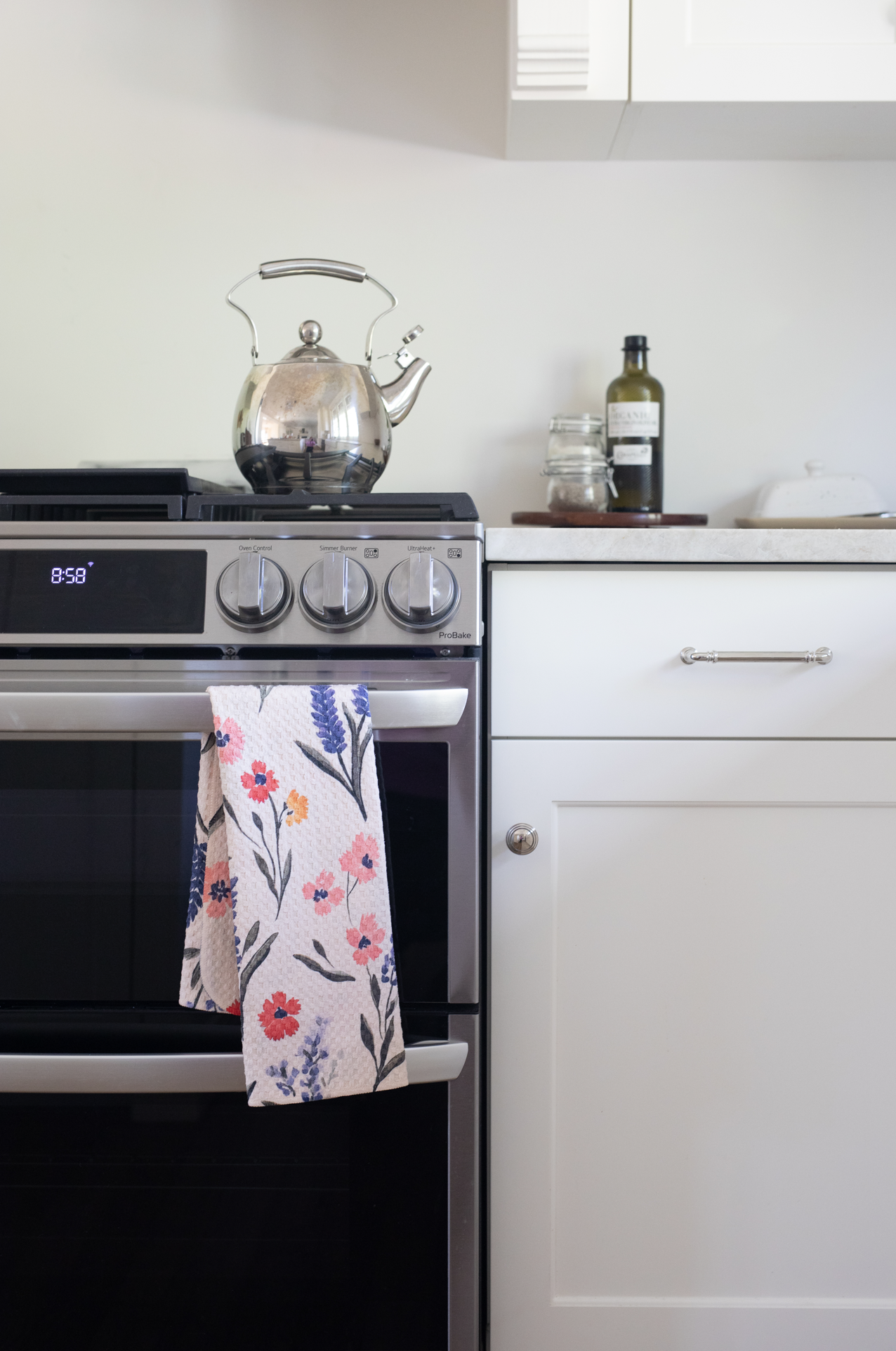 Loom Loom - Wholesale Tea Towel - Tan Wildflowers2