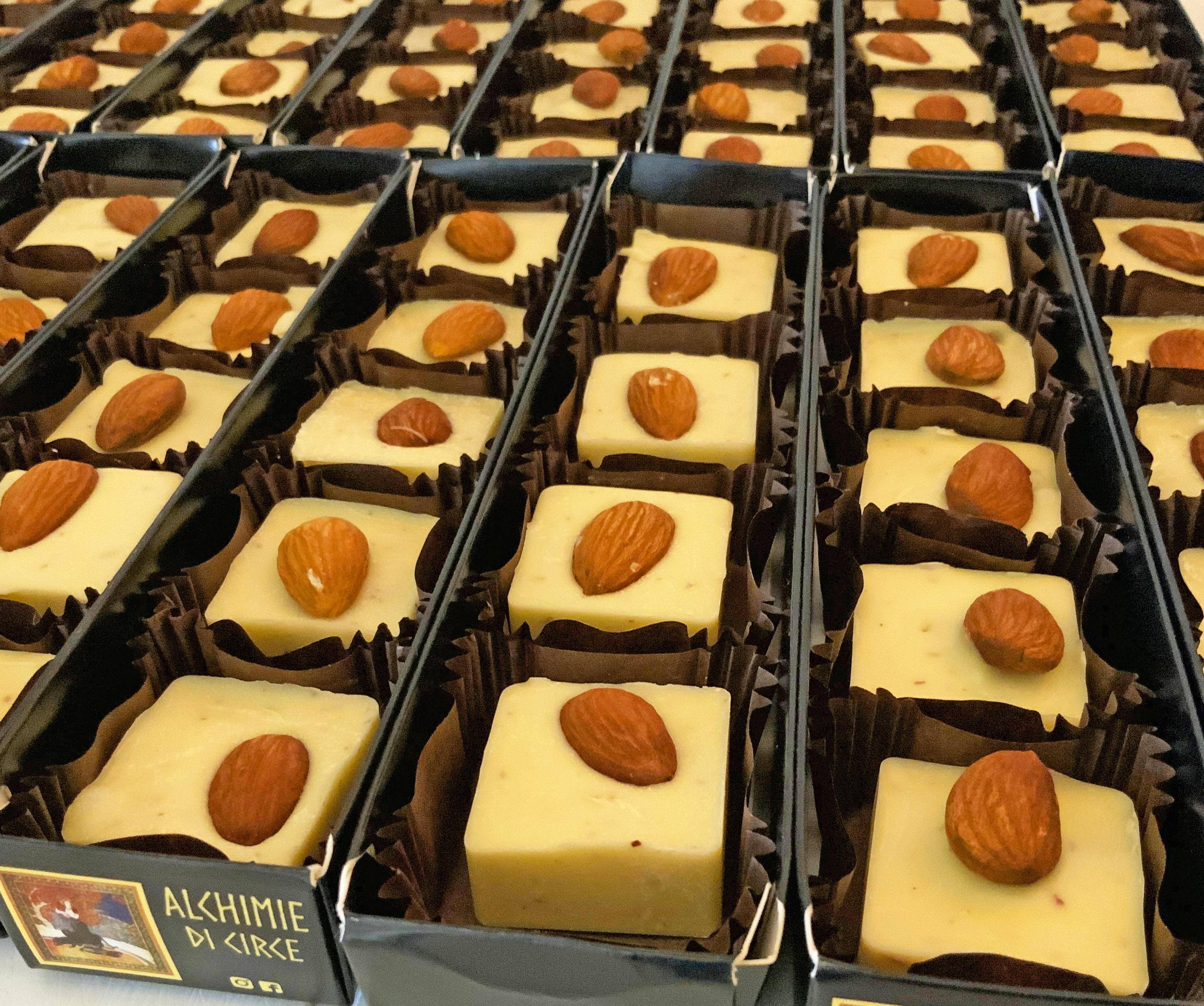 Alchimie di Circe - Wholesale Chocolate - Sortilegi White Magic Chocolates - Mandarin and Almond6