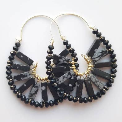 Boucles d'oreilles Dani Obsidienne Flocon de neige pour la vente par Elle Brands LLC