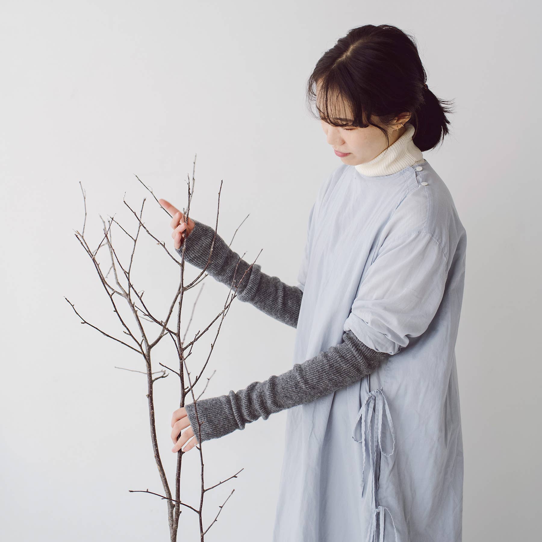 NISHIGUCHI KUTSUSHITA - Wholesale Socks - Unisex - HK0602 Suri Alpaca Arm & Leg Warmers1