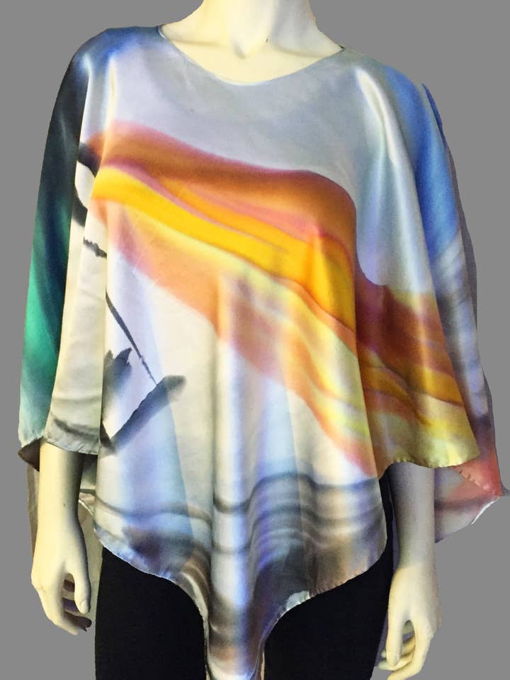Turner Poncho för wholesale av Poshaq Hand Painted Silk