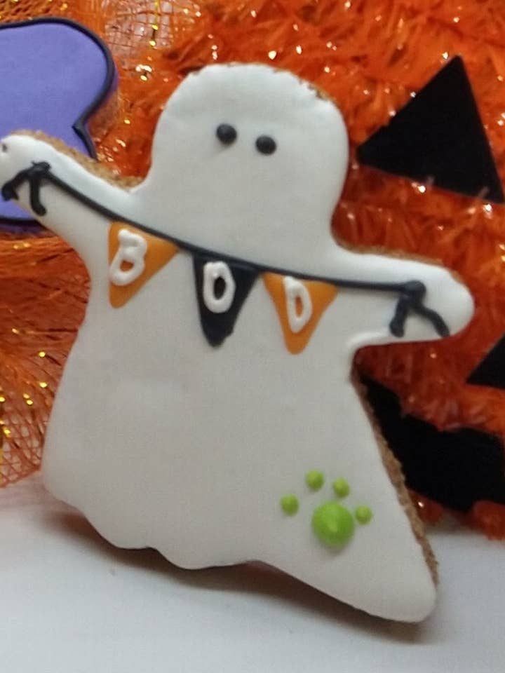 Halloween Ghost dog treats for wholesale by SmittyMitts