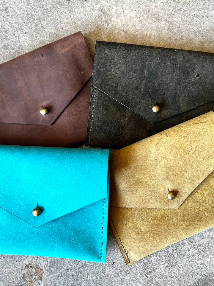 Solid leather card wallet for wholesale by AK Leather Co.