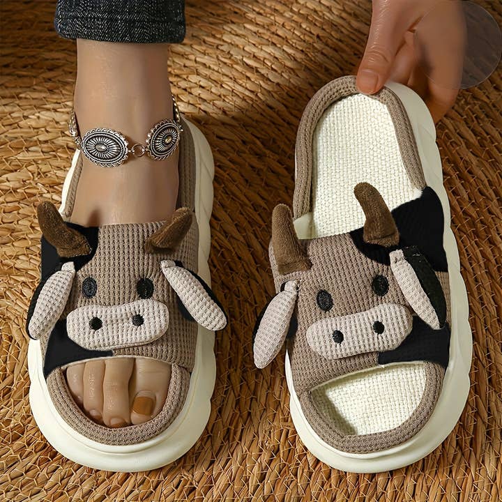 Print The Dream - Wholesale Slippers – Women's - Cozy Cartoon Cow Slippers NonSlip Plush Indoor Slides6