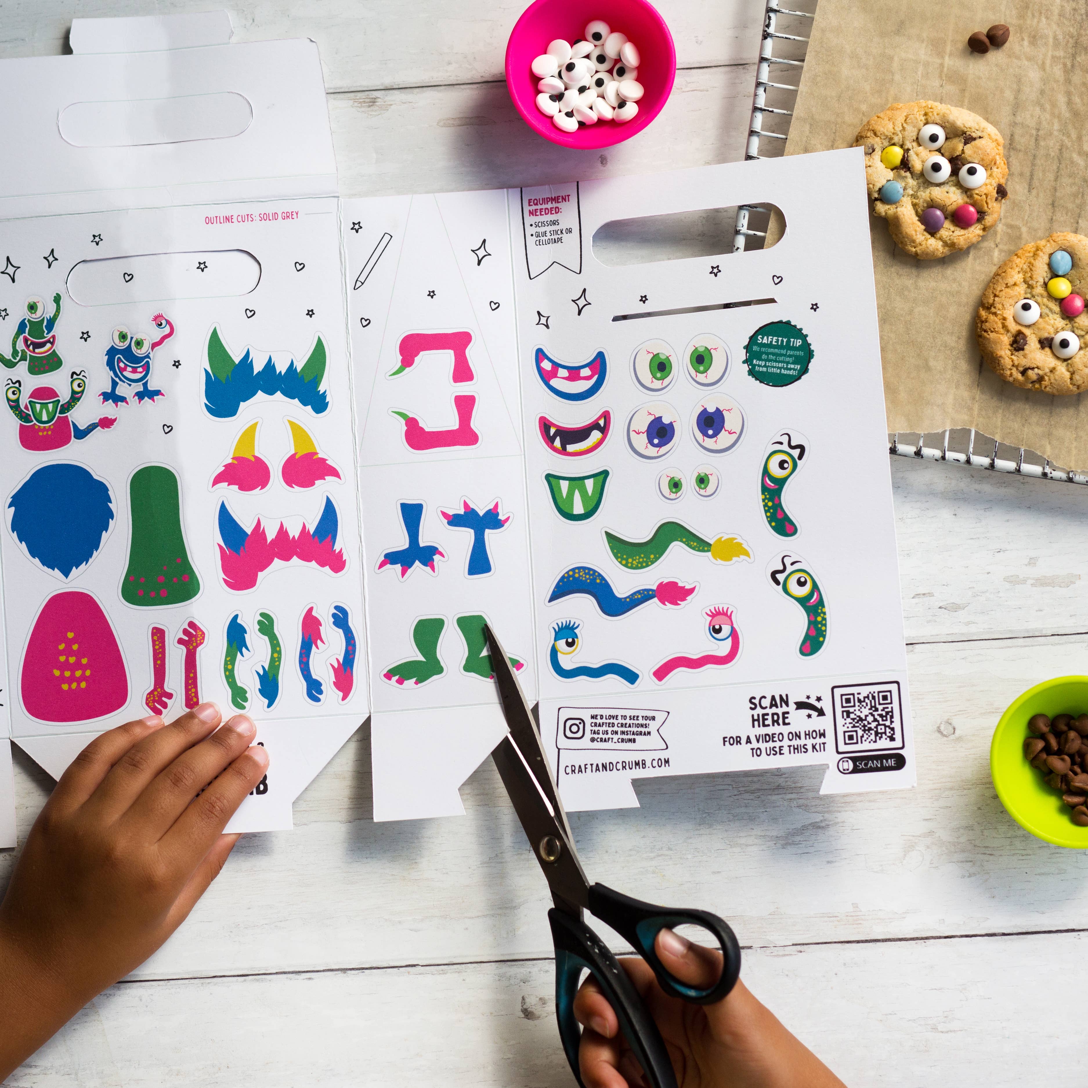 Craft & Crumb – wholesale DIY food kit – Monster Mash Bake & Craft Kit2